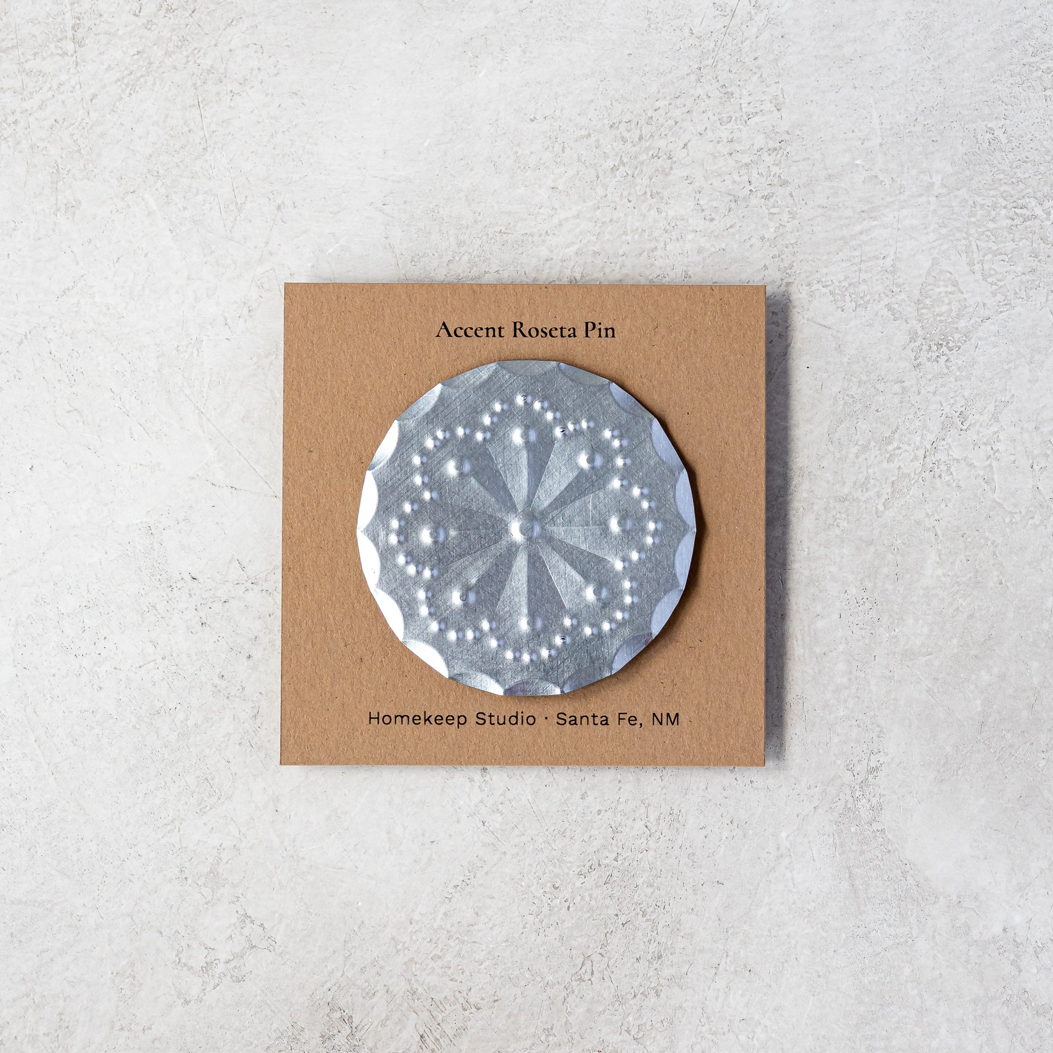Accent Roseta Pin Magnetic Card