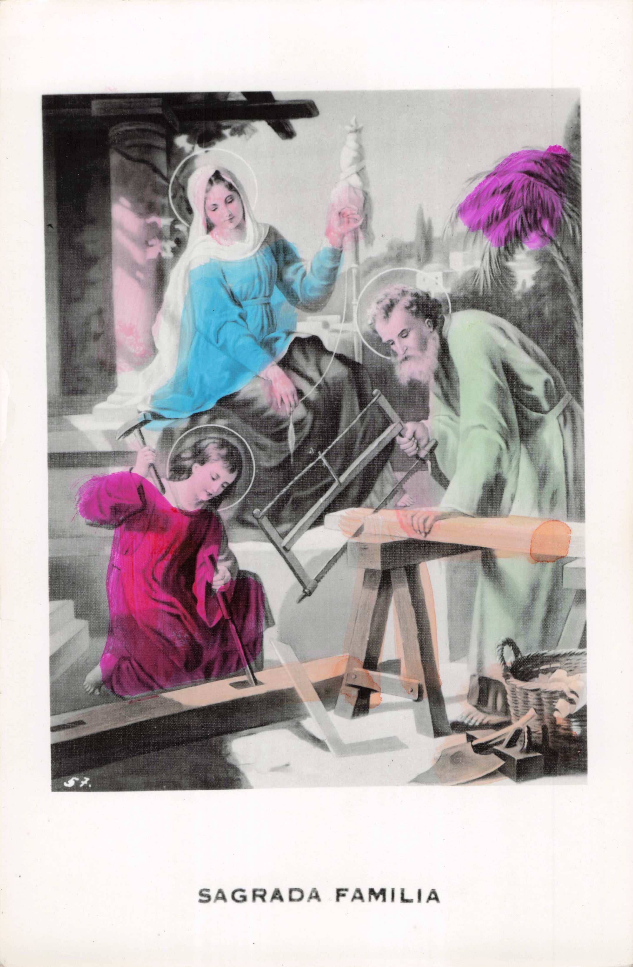 Collage of a religious scene with figures and text 'Sagrada Familia'.