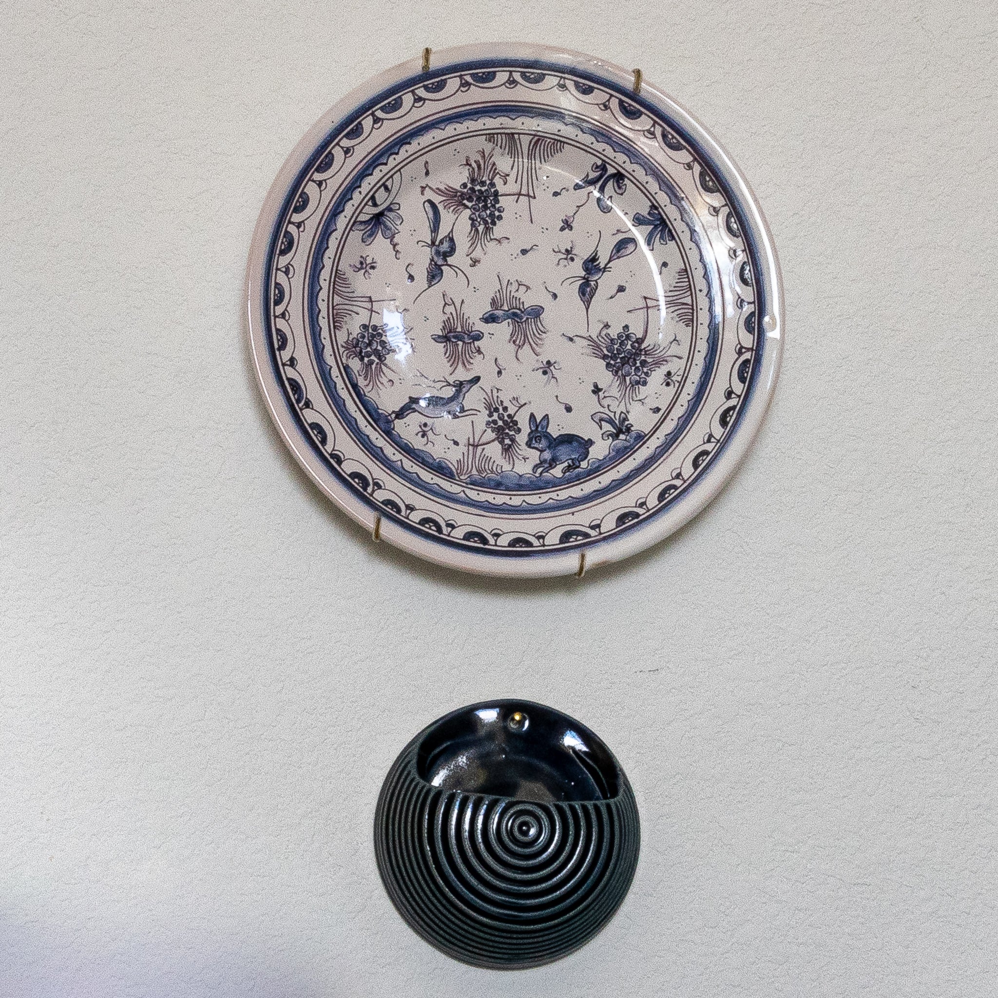 Hand - Painted Portuguese Plate with Enchanting Animal Motifs - Homekeep Studio