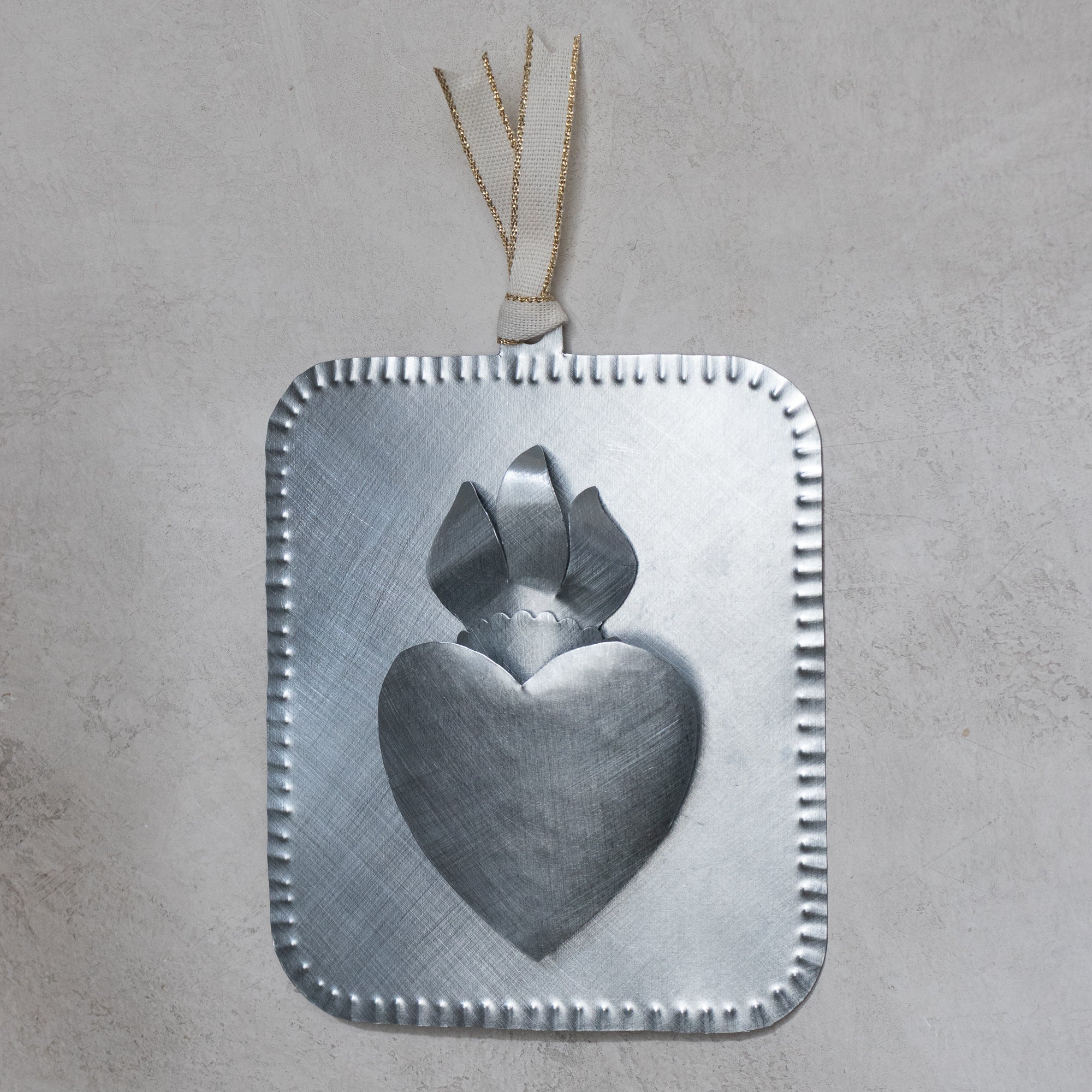 Sacred Heart Milagro - Raised - Homekeep Studio